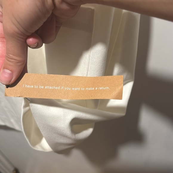 New REFORMATION finsbury dress - Picture 4 of 11